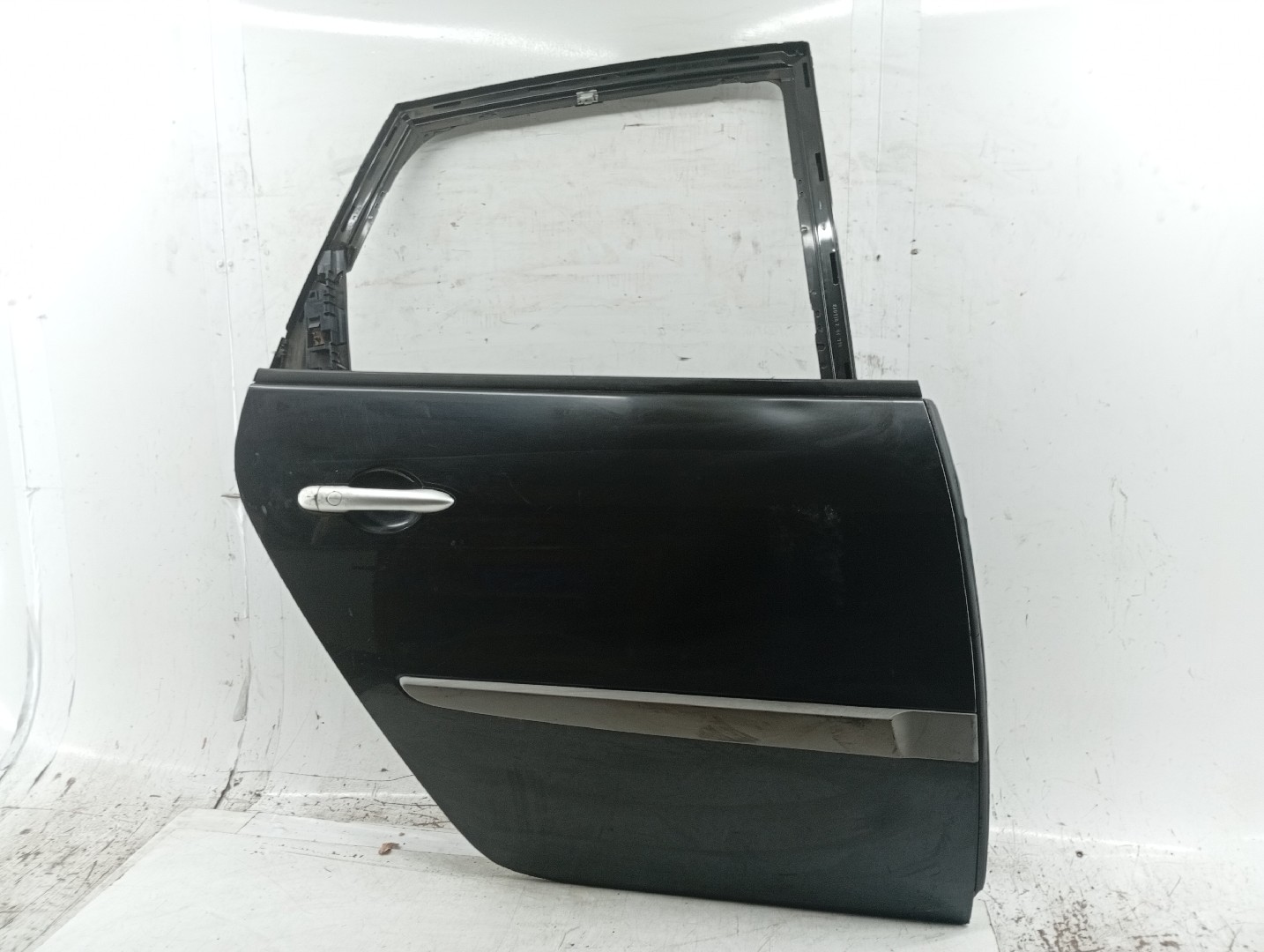 Porta Traseira Direita RENAULT GRAND SCÉNIC II (JM0/1_) | 04 - 09 Imagem-1