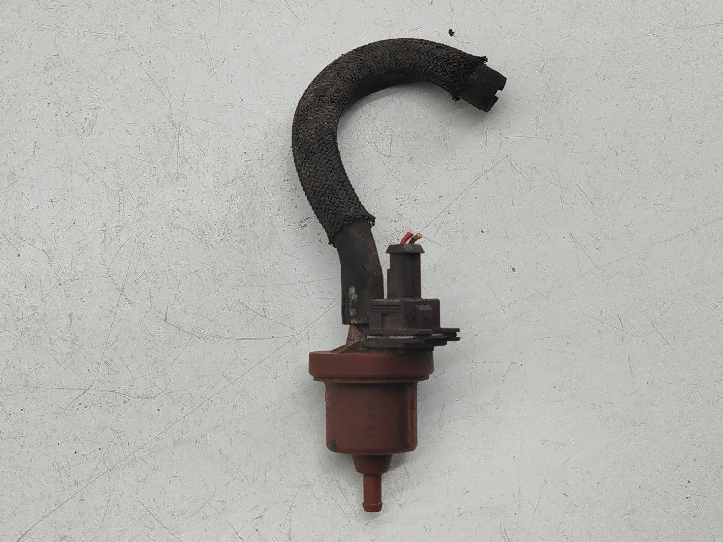 Válvula de vácuo PEUGEOT 106 II (1A_, 1C_) | 96 - 05 Imagem-3