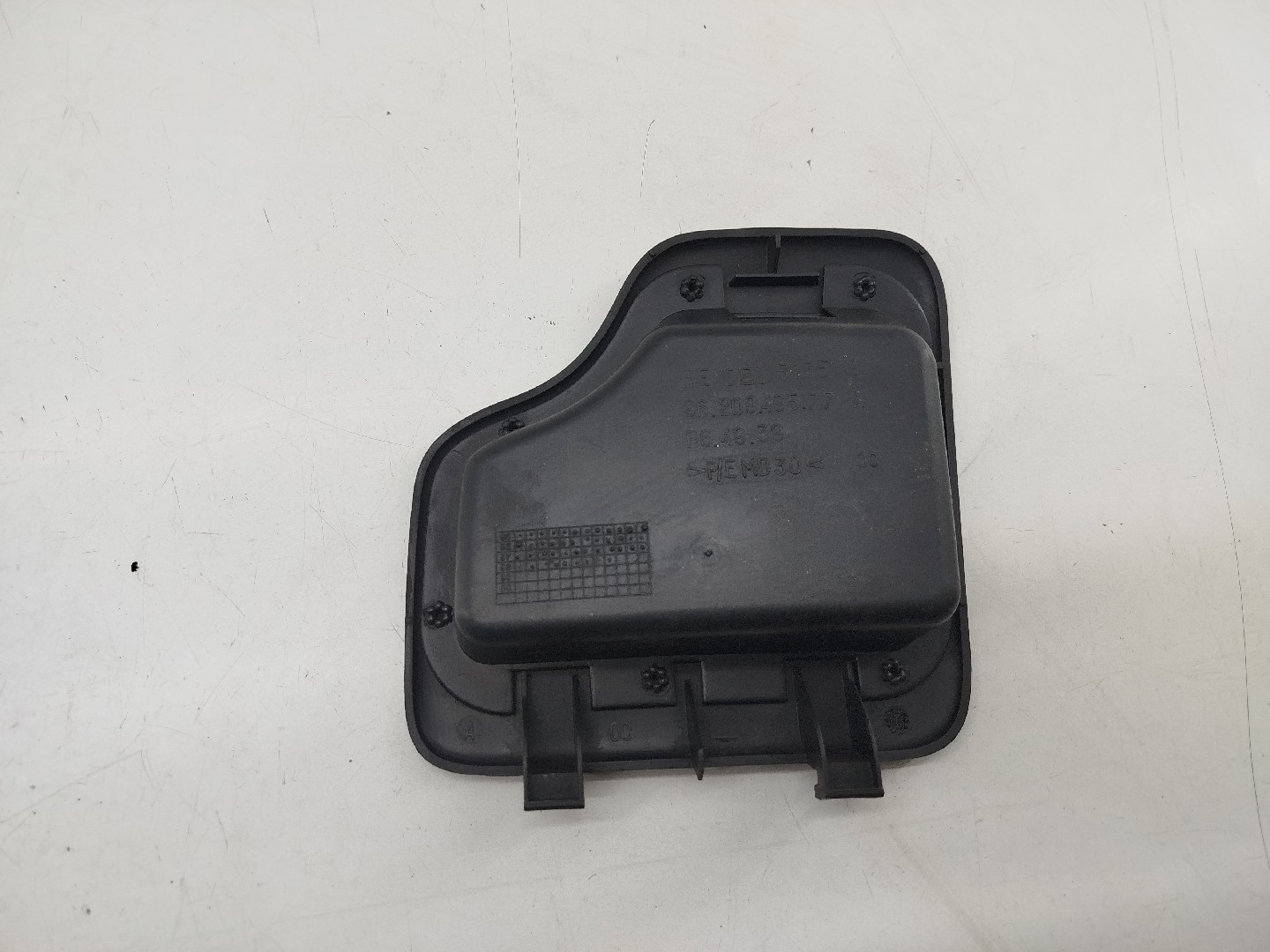 Acabamento de Tablier PEUGEOT 106 II (1A_, 1C_) | 96 - 05 Imagem-1