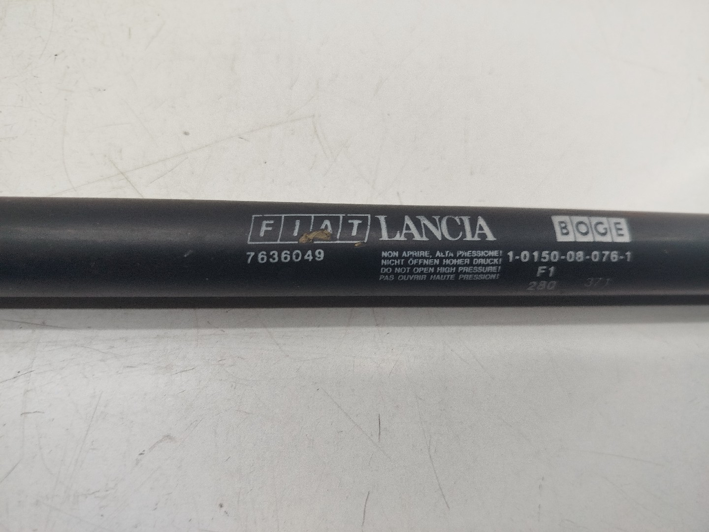 Amortecedor de porta da mala FIAT UNO (146_) | 83 - 06 Imagem-1