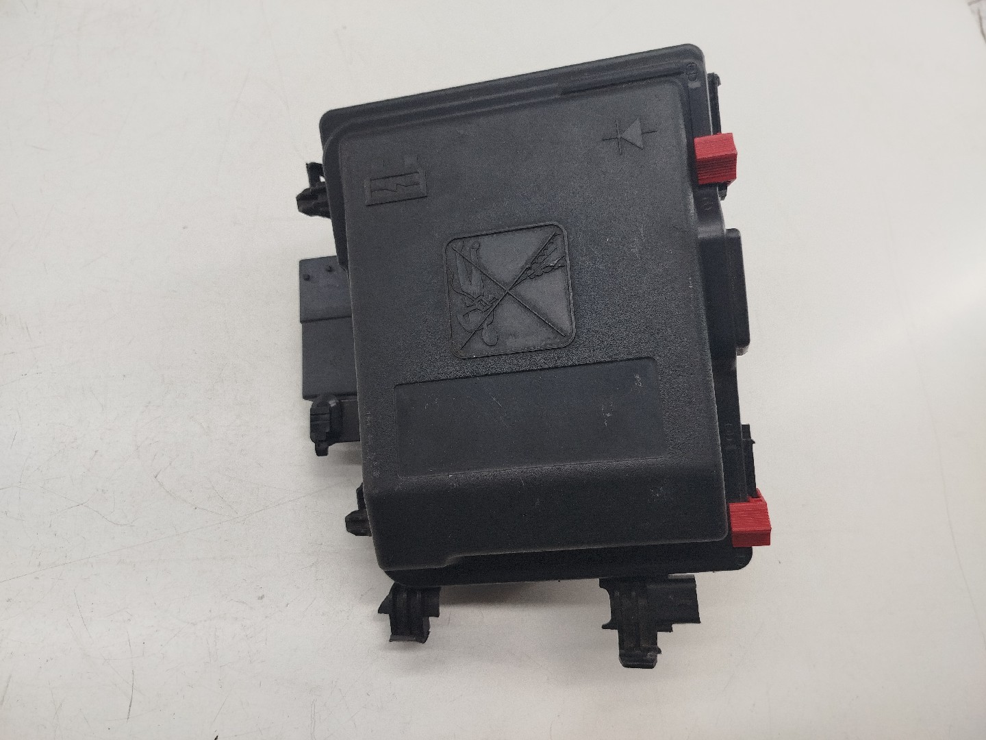 Caixa de Fusíveis PEUGEOT 308 II | 13 - 