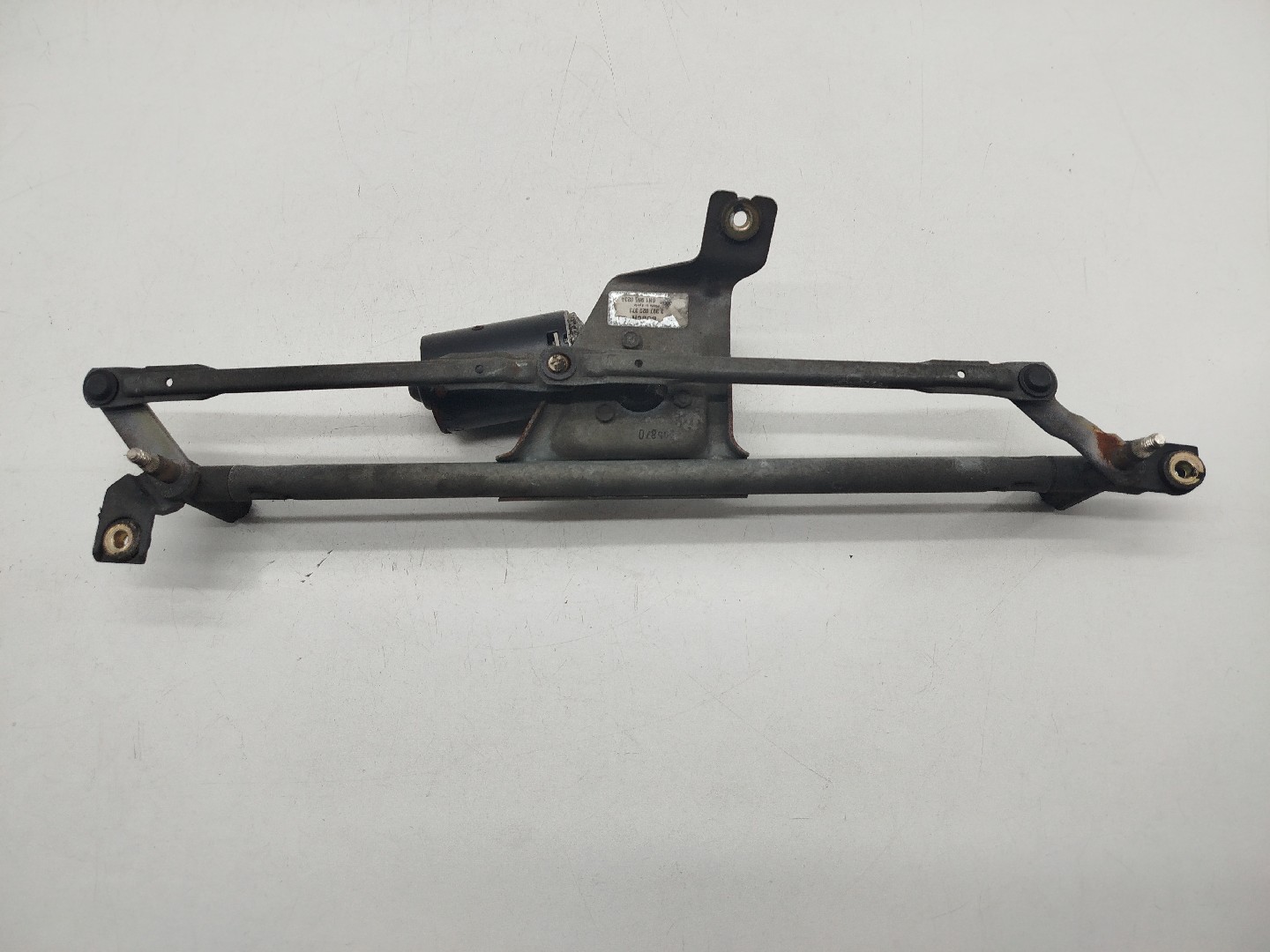 Motor do Limpa Para-Brisas VOLKSWAGEN POLO (6N1) | 94 - 99 Imagem-2