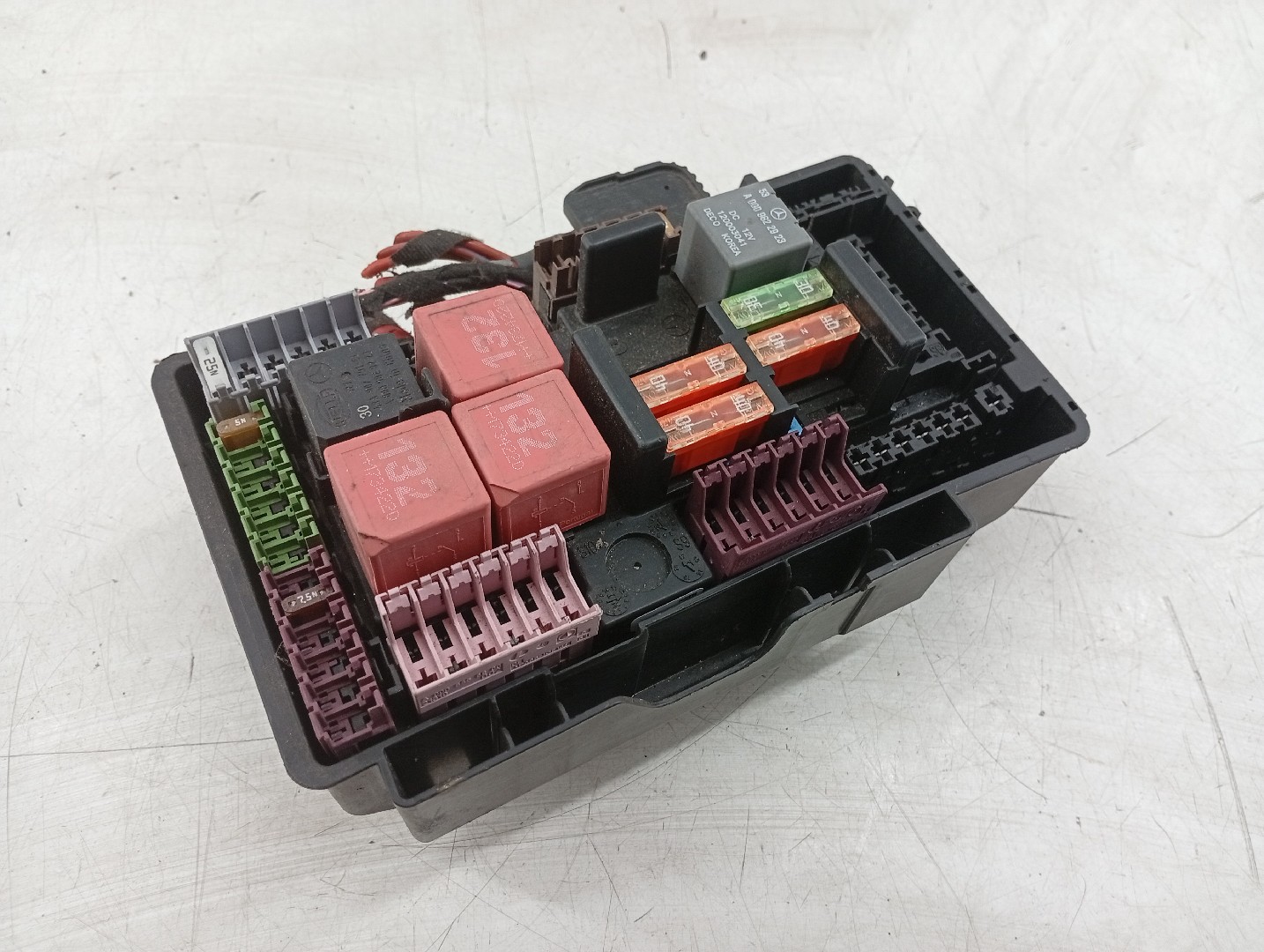 Caixa de fusíveis e relés MERCEDES-BENZ GLC (X253) | 15 - 