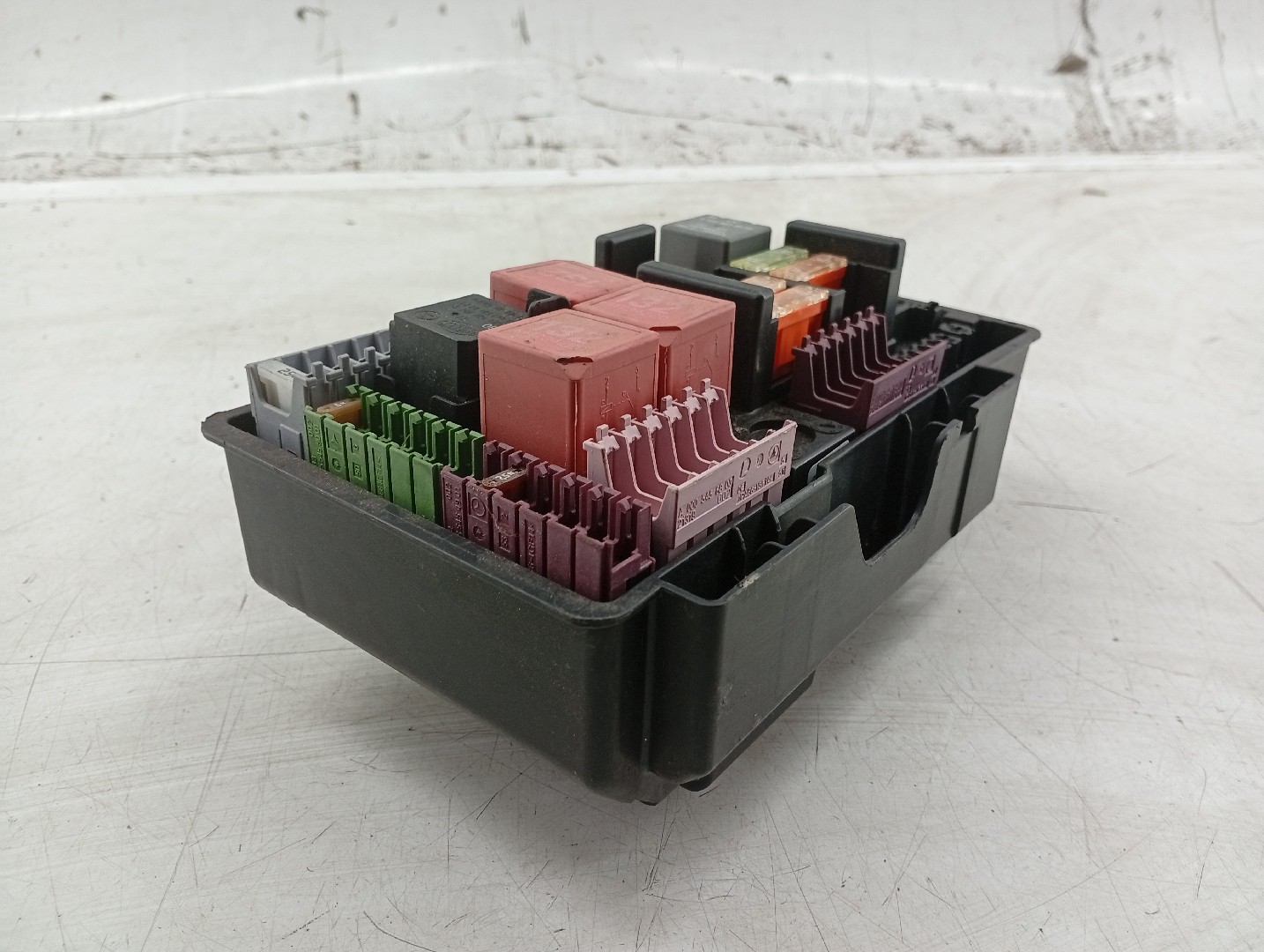 Caixa de fusíveis e relés MERCEDES-BENZ GLC (X253) | 15 -  Imagem-2