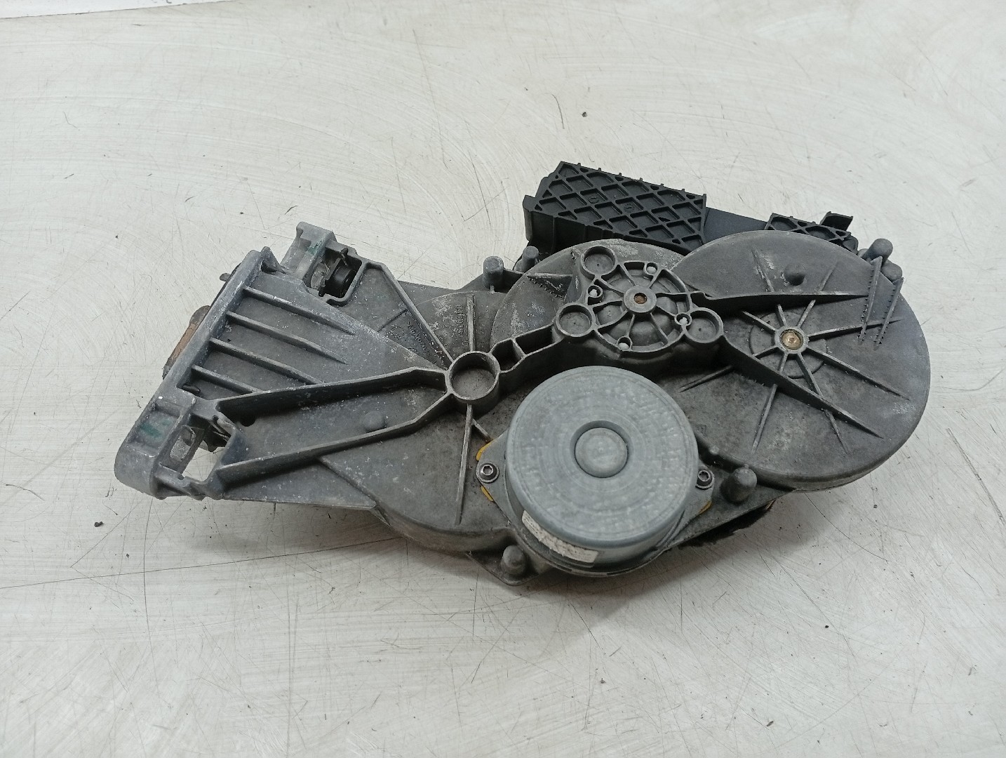 Motor do fecho da Mala MERCEDES-BENZ GLC (X253) | 15 -  Imagem-2