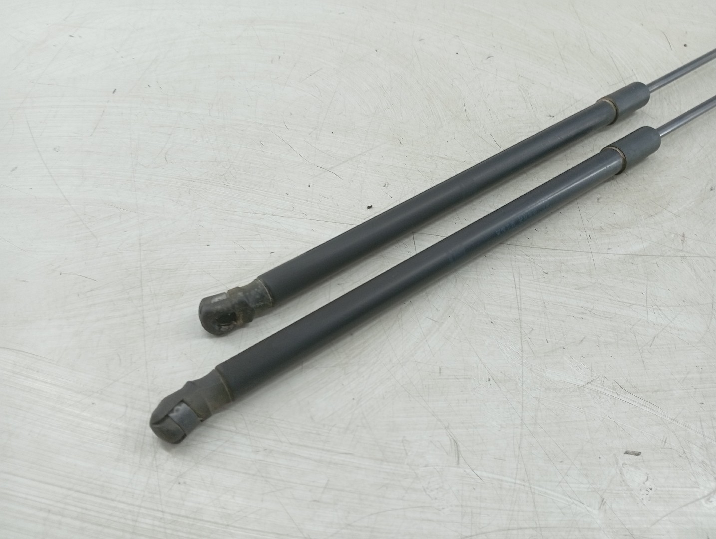 Amortecedores de mala esq. / Dir. MERCEDES-BENZ GLC (X253) | 15 -  Imagem-2