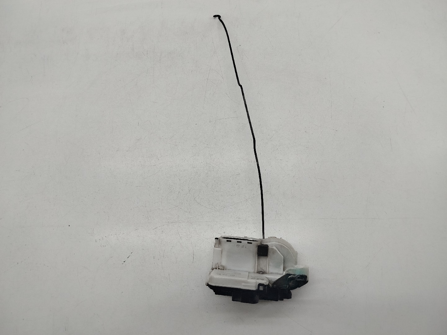 Fecho da Porta Frente Esquerdo VOLKSWAGEN POLO (6N1) | 94 - 99