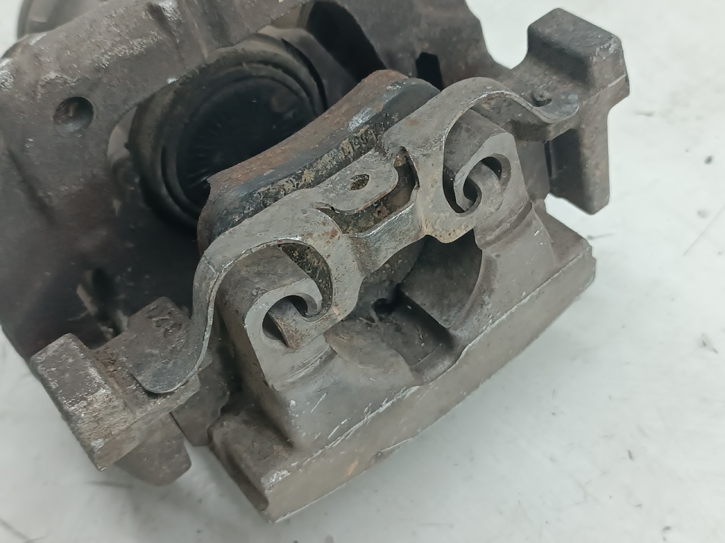 Pinça Travão Esquerda MERCEDES-BENZ GLC (X253) | 15 -  Imagem-6