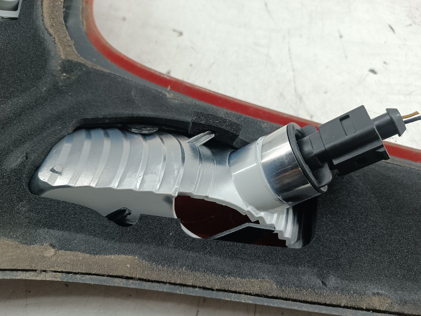 Farolim Stop Direito VOLVO C30 (533) | 06 - 13 Imagem-2