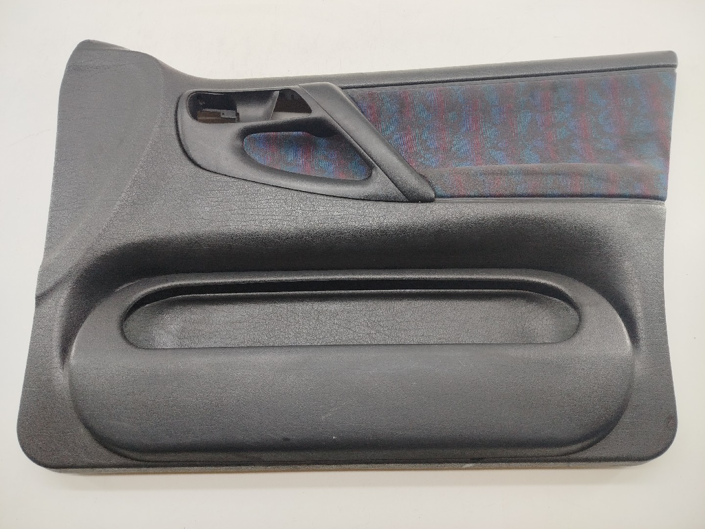 Quartela de porta frente direita VOLKSWAGEN POLO (6N1) | 94 - 99 Imagem-4