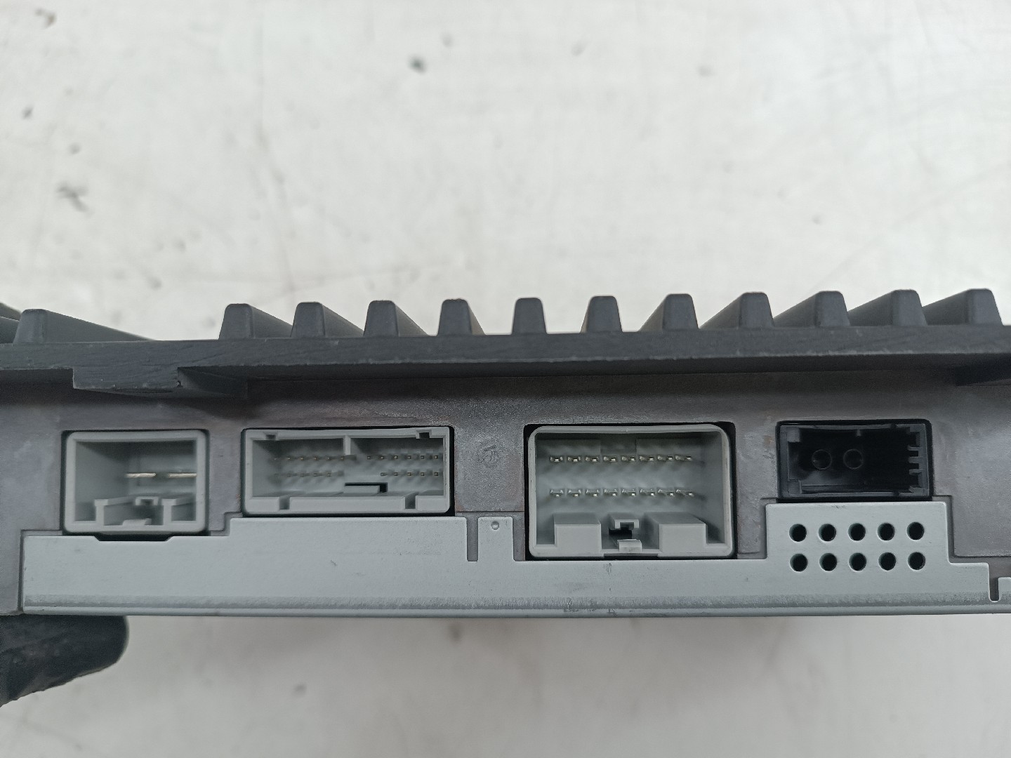 Amplificador de som VOLVO C30 (533) | 06 - 13 Imagem-4