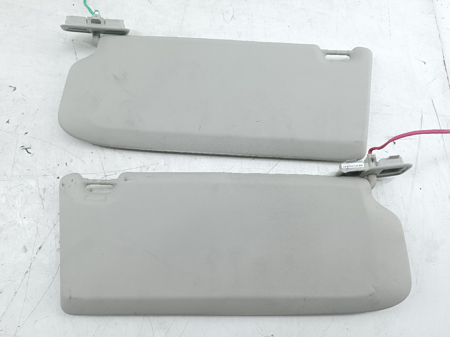 Palas de sol direita e esquerda VOLVO C30 (533) | 06 - 13 Imagem-4