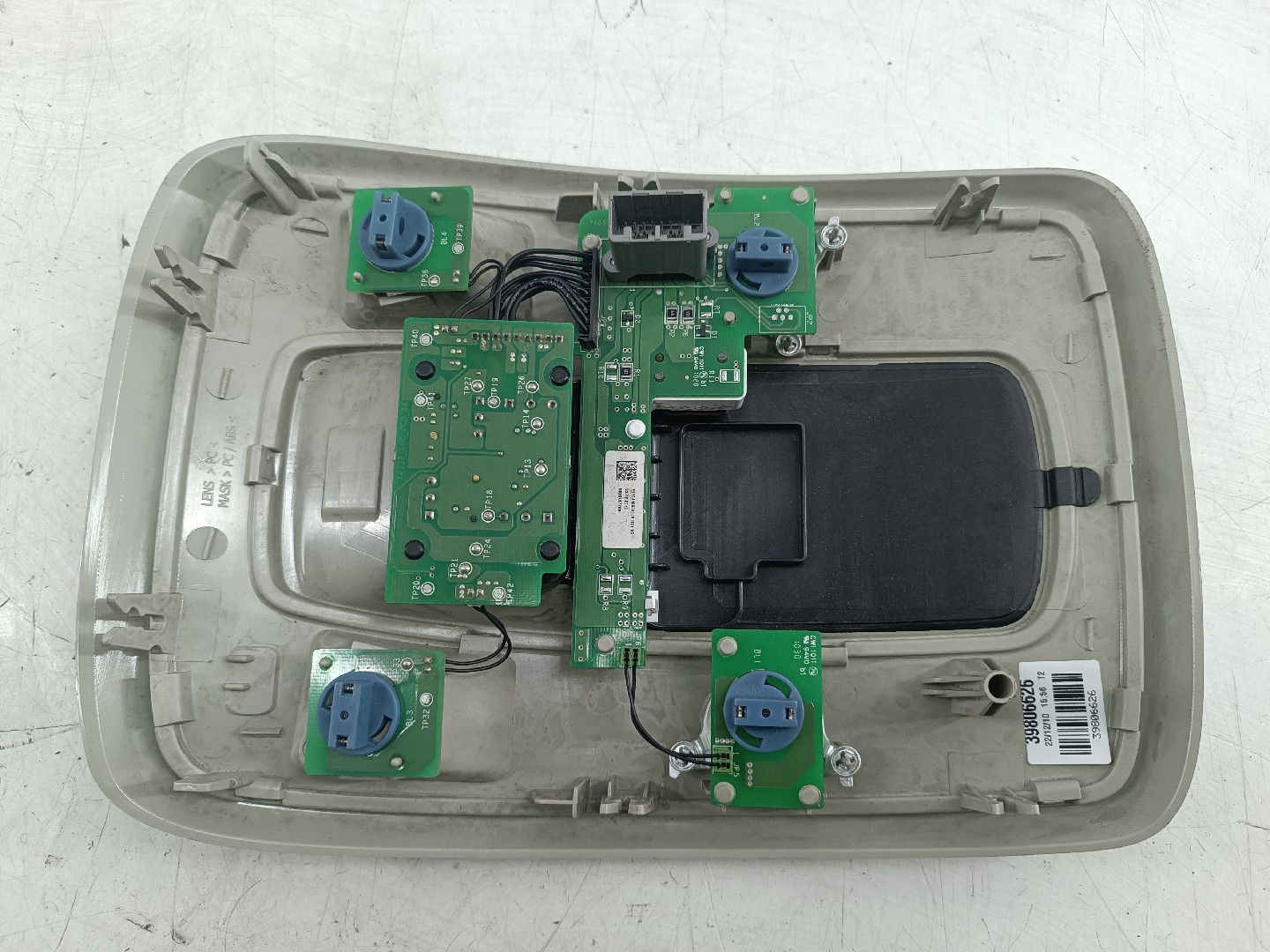 Plafonier VOLVO C30 (533) | 06 - 13