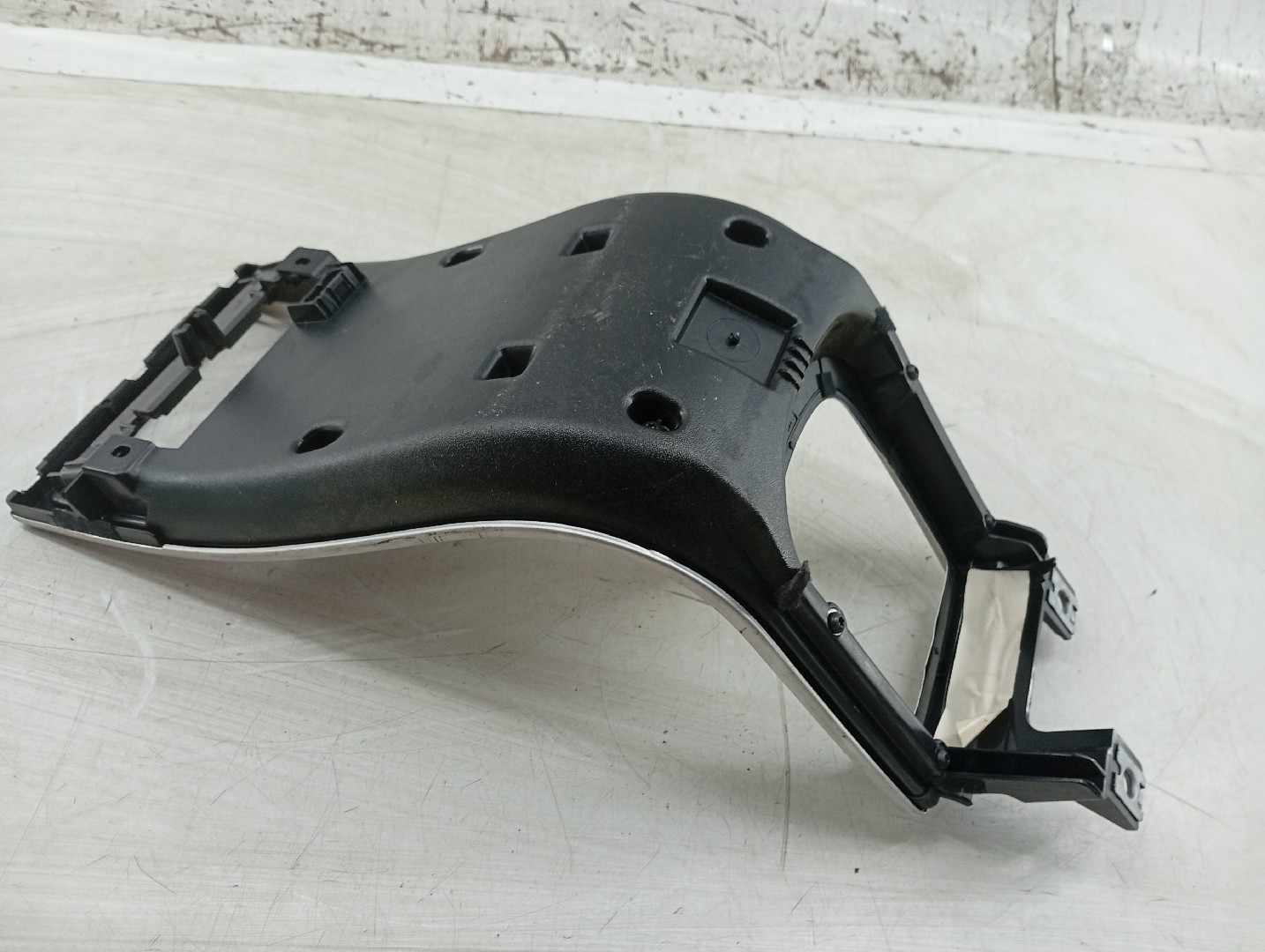 Consola Central VOLVO C30 (533) | 06 - 13 Imagem-5