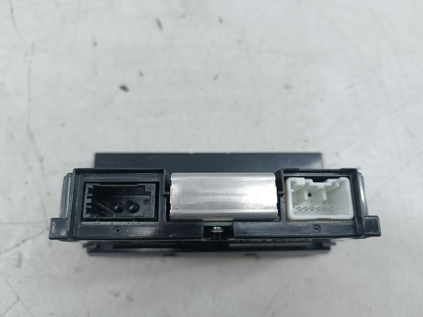 Display VOLVO C30 (533) | 06 - 13 Imagem-2