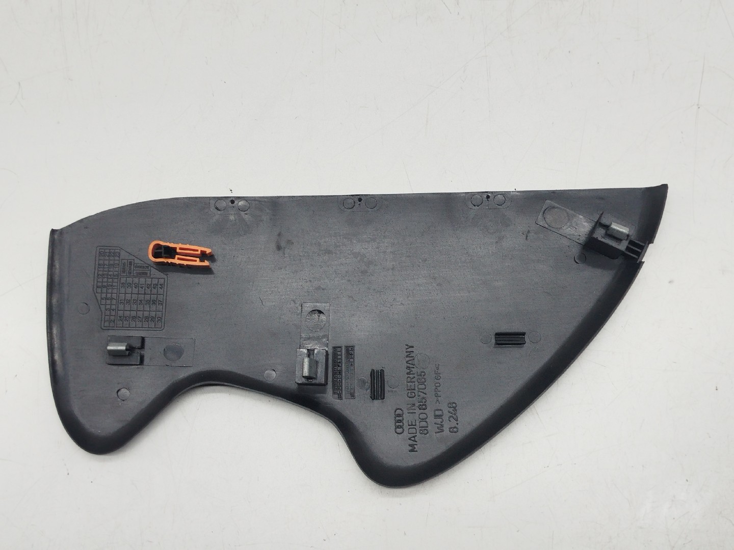 Tampa lateral de tablier AUDI A4 (8D2, B5) | 94 - 01 Imagem-4