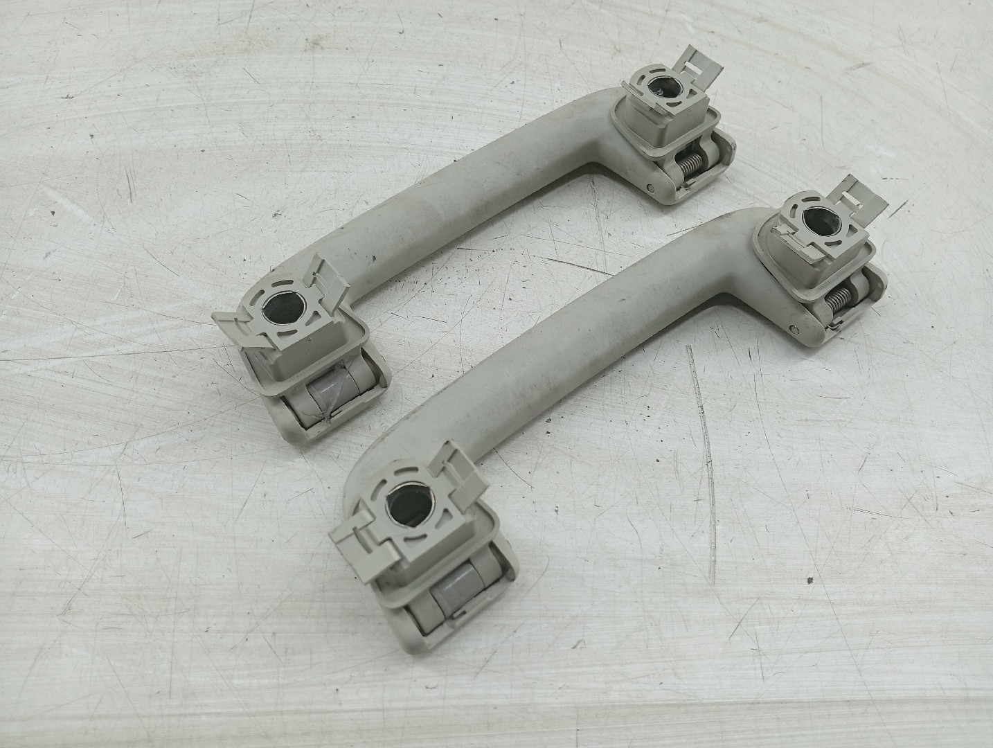 Conjunto 2 Pegas VOLVO C30 (533) | 06 - 13