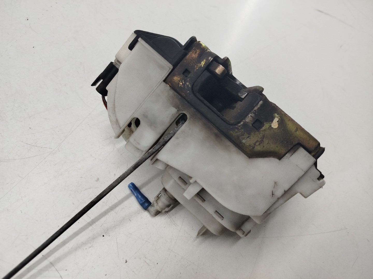 Fecho da Porta Frente Direito VOLKSWAGEN POLO (6N1) | 94 - 99 Imagem-4