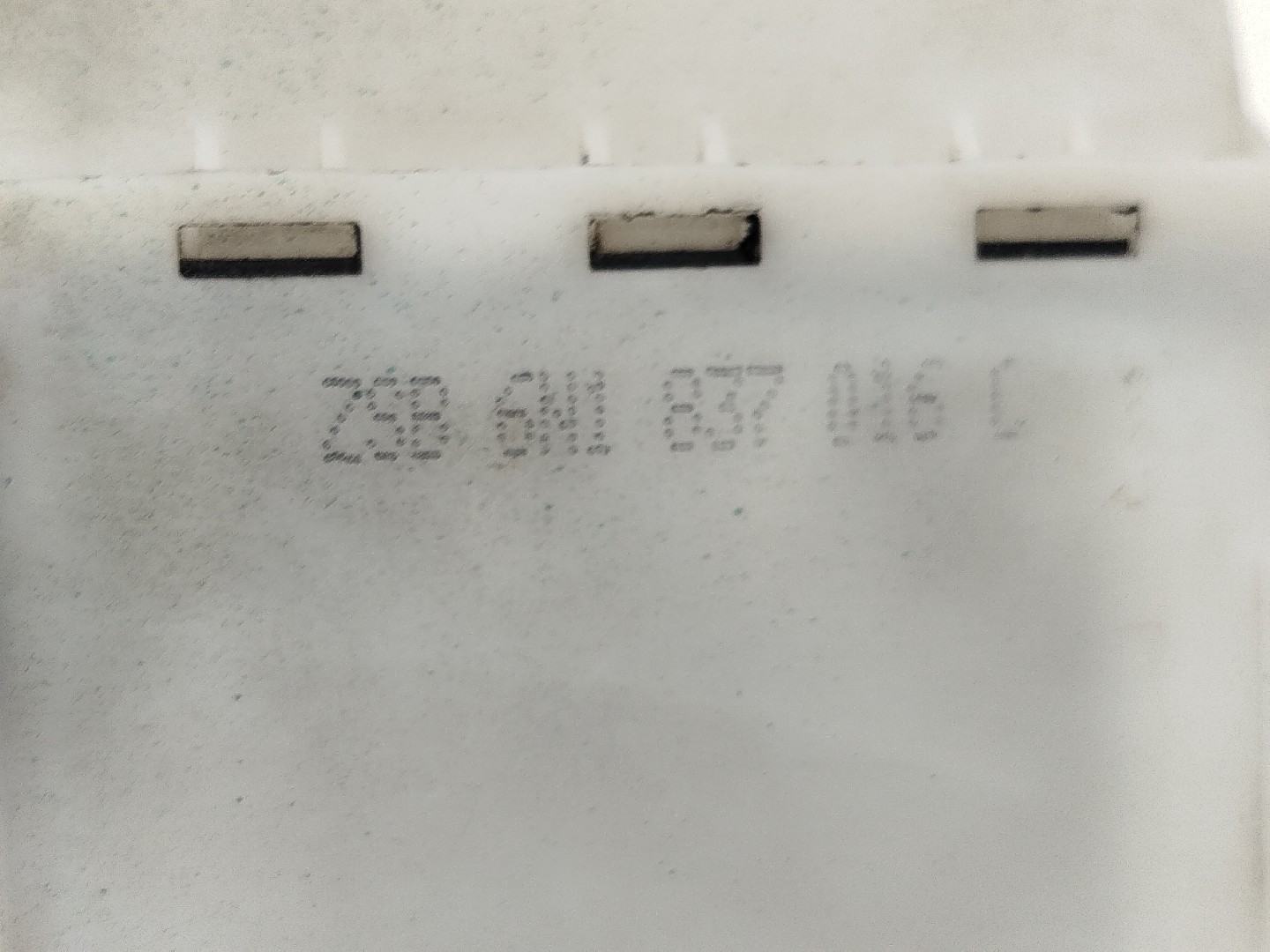 Fecho da Porta Frente Direito VOLKSWAGEN POLO (6N1) | 94 - 99 Imagem-2