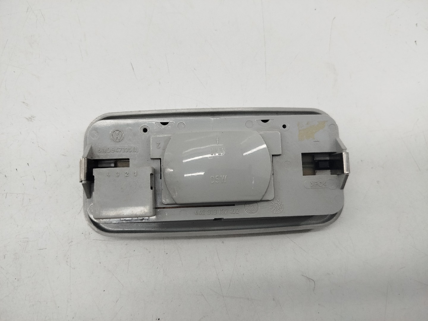 Plafonier VOLKSWAGEN POLO (6N1) | 94 - 99 Imagem-1