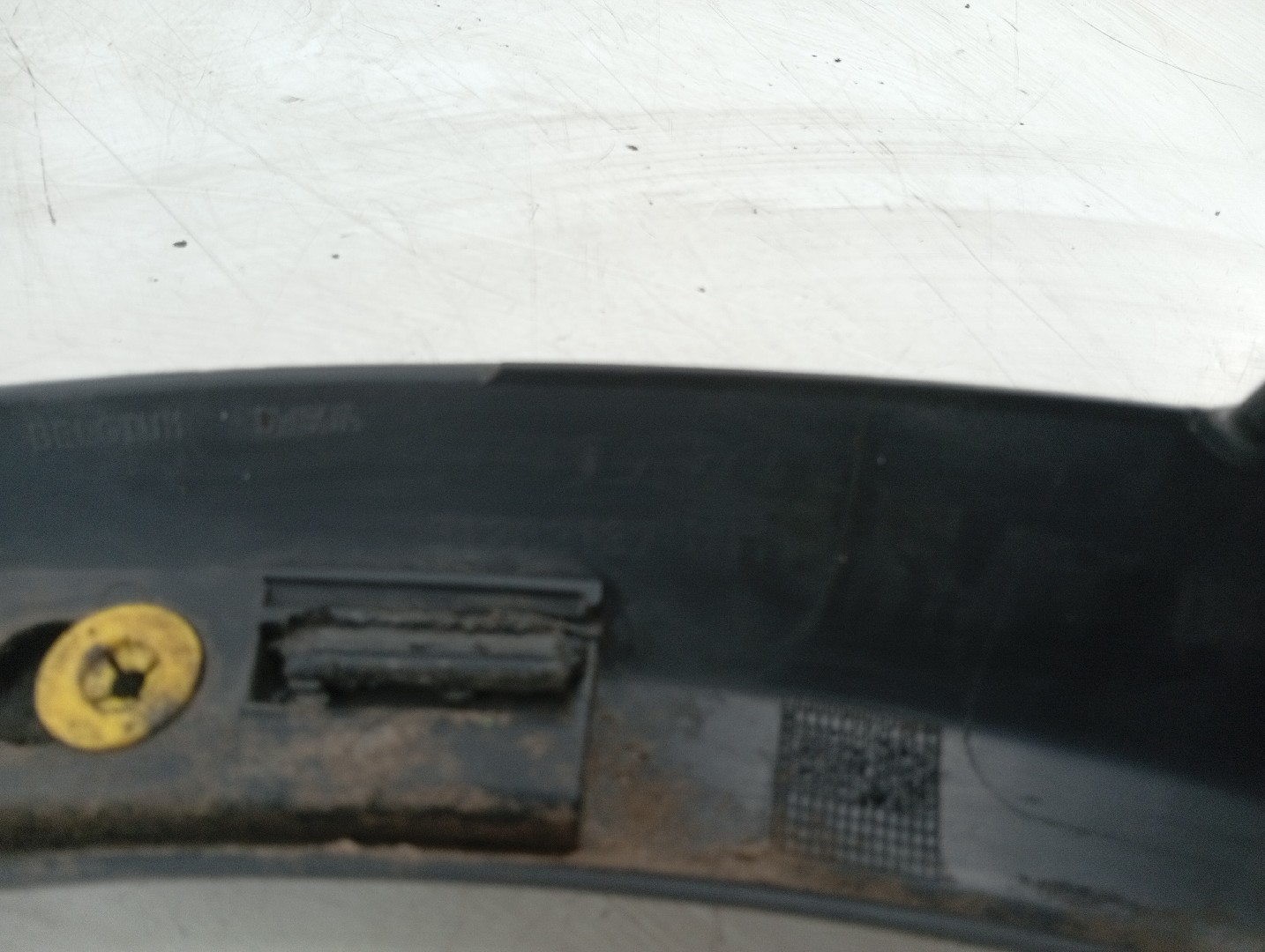 Aba de guarda-lamas VOLVO C30 (533) | 06 - 13 Imagem-1