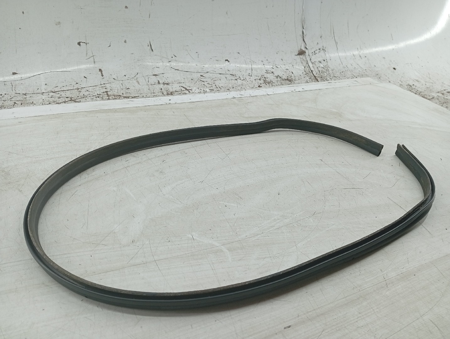 Borracha de torpedo VOLVO C30 (533) | 06 - 13 Imagem-1