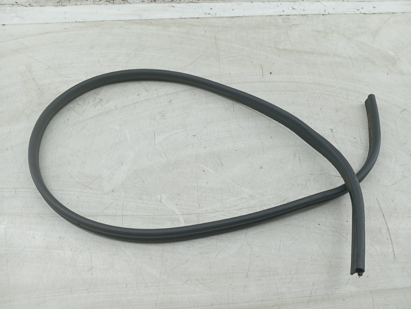 Borracha de torpedo VOLVO C30 (533) | 06 - 13 Imagem-2