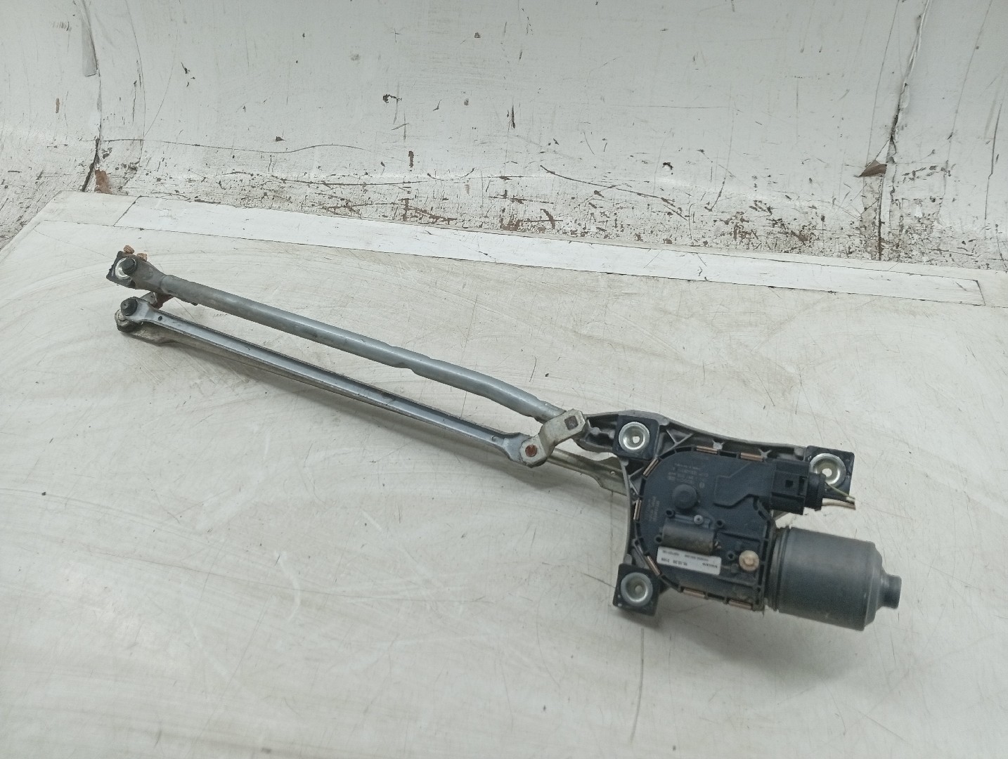 Motor do Limpa Para-Brisas VOLVO C30 (533) | 06 - 13 Imagem-5