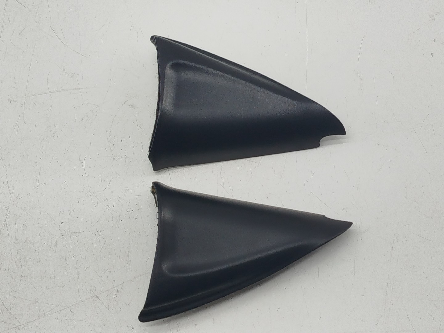 Moldura Triangular do Retrovisor VOLKSWAGEN POLO (6N1) | 94 - 99 Imagem-5