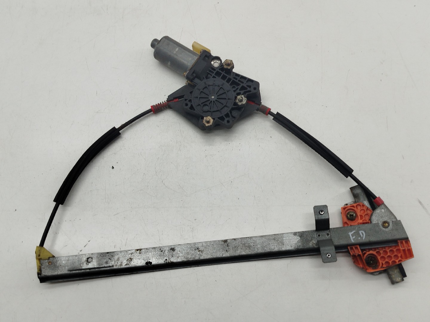 Motor e elevador de vidro frente direito FORD FIESTA IV (JA_, JB_) | 95 - 02 Imagem-6