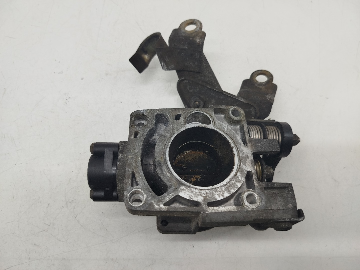 Borboleta de admissão FORD FIESTA IV (JA_, JB_) | 95 - 02