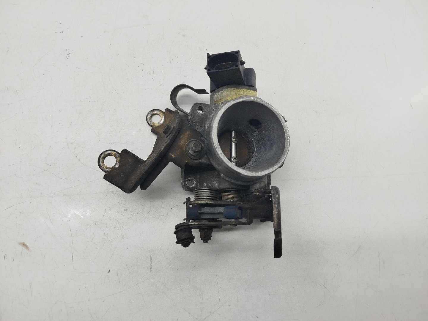 Borboleta de admissão FORD FIESTA IV (JA_, JB_) | 95 - 02 Imagem-2