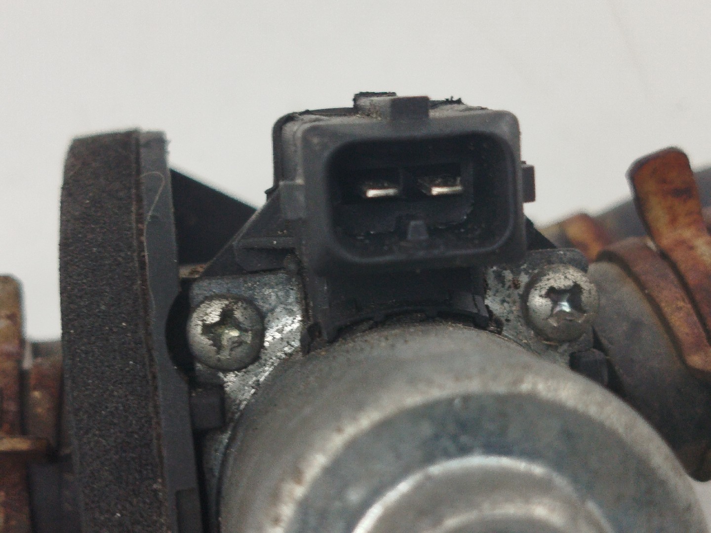 Válvula FORD FIESTA IV (JA_, JB_) | 95 - 02 Imagem-2