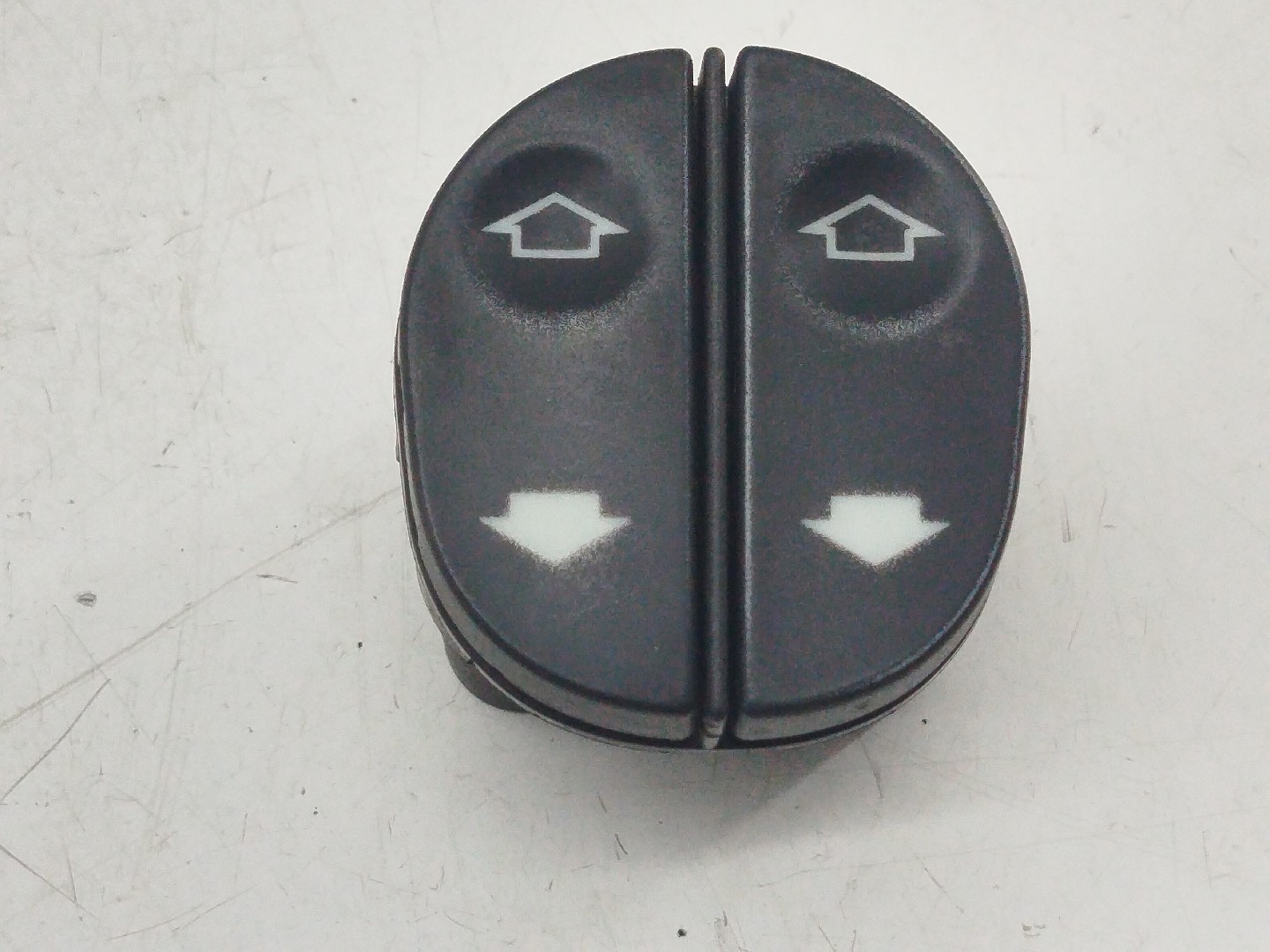 Comutador de vidro frente esquerdo FORD FIESTA IV (JA_, JB_) | 95 - 02 Imagem-4