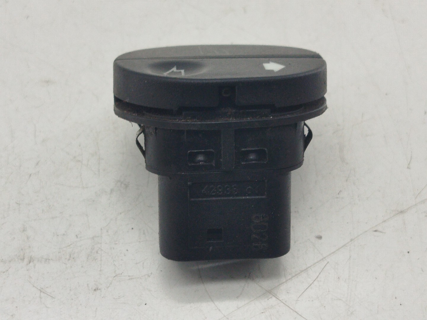 Comutador de vidro frente direito FORD FIESTA IV (JA_, JB_) | 95 - 02 Imagem-3