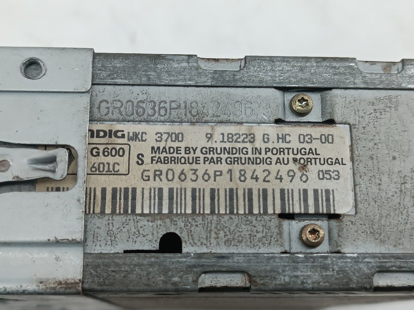 Auto-Rádio FIAT UNO (146_) | 83 - 06 Imagem-3