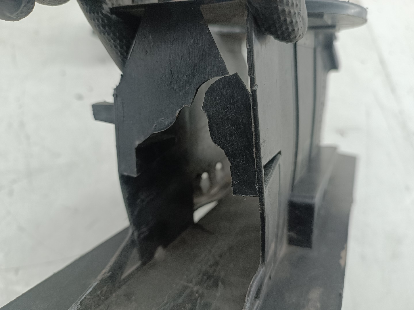 Kit pneu suplente FIAT UNO (146_) | 83 - 06 Imagem-1