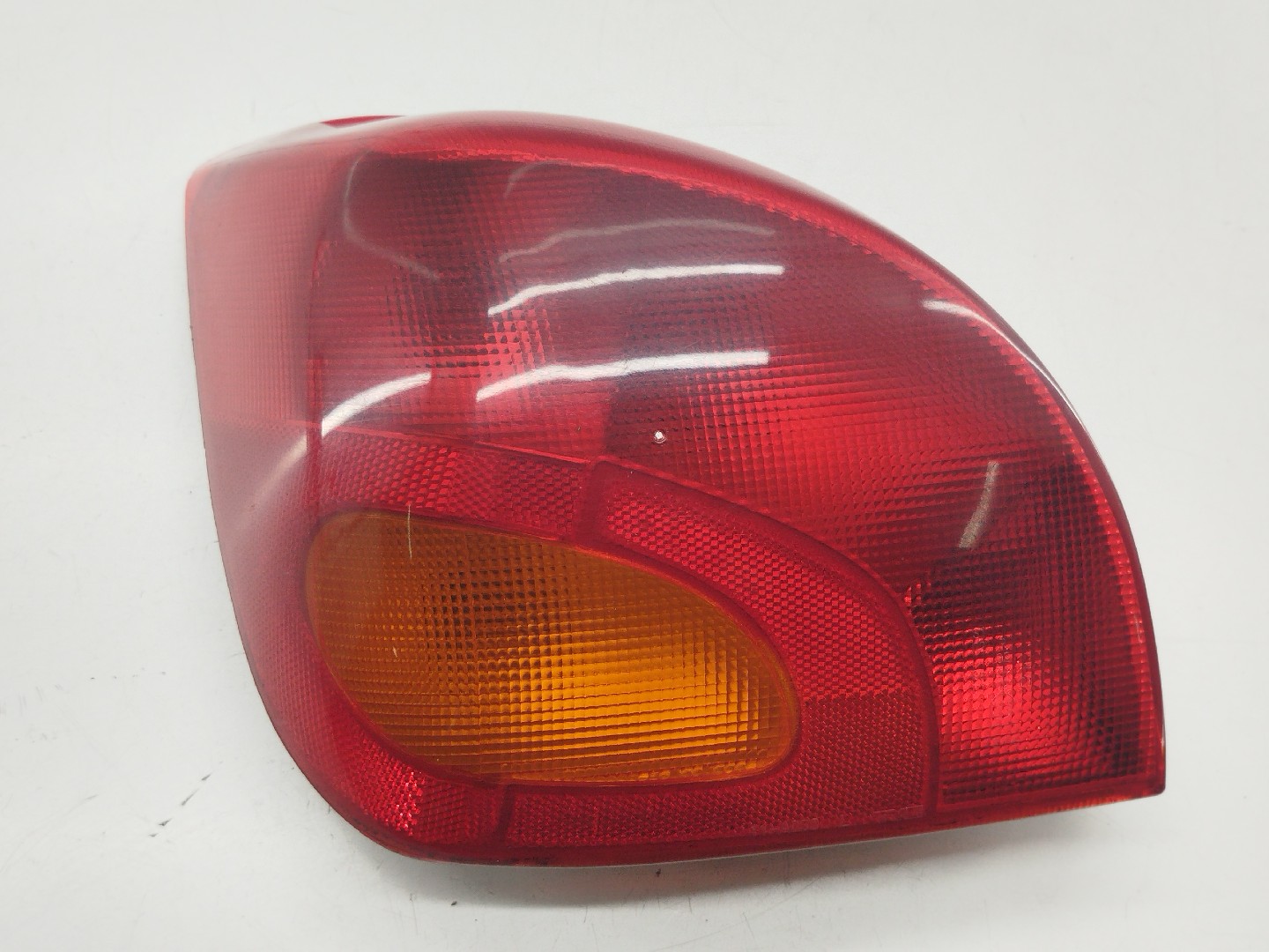 Farolim Stop Esquerdo FORD FIESTA IV (JA_, JB_) | 95 - 02 Imagem-5