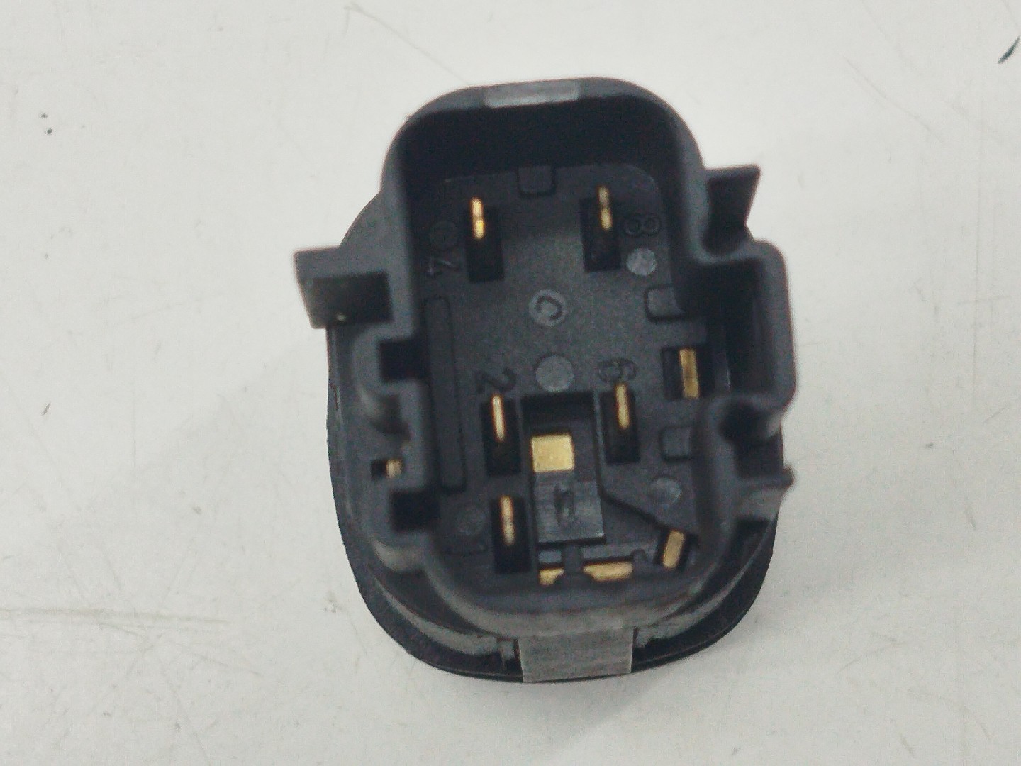 Botão de luz de nevoeiro FORD FIESTA IV (JA_, JB_) | 95 - 02 Imagem-3