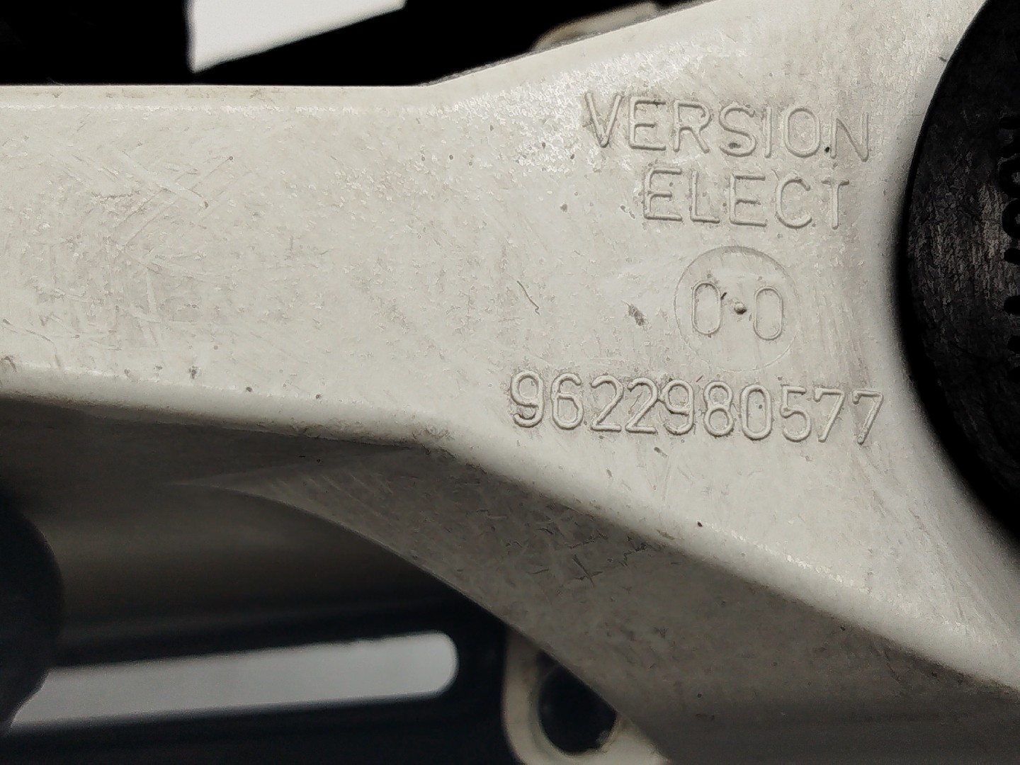 Consola da sofagem PEUGEOT 106 II (1A_, 1C_) | 96 - 05 Imagem-4