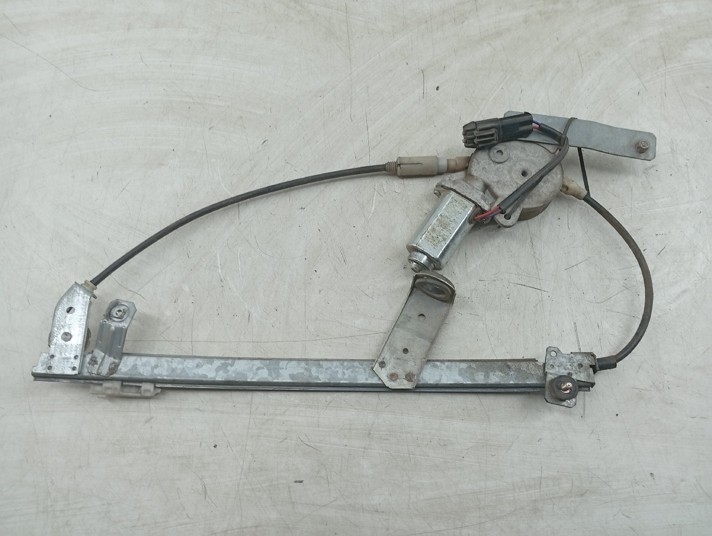 Motor e elevador de vidro frente esquerdo FIAT UNO (146_) | 83 - 06