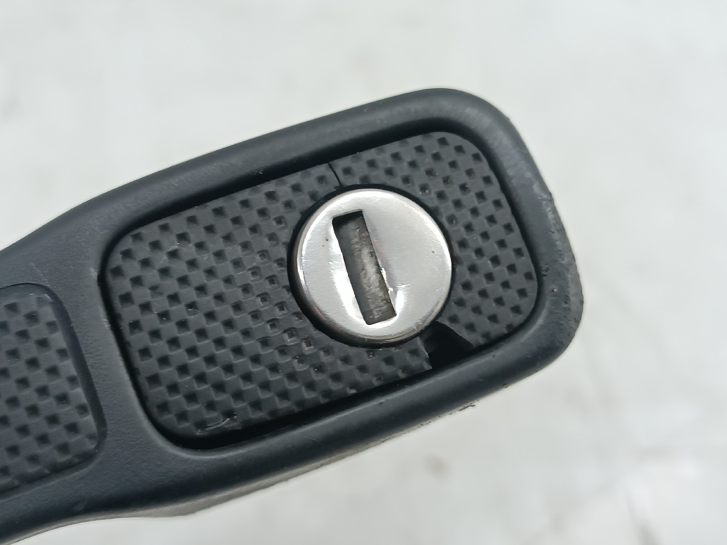 Puxador exterior de porta frente esquerda FIAT UNO (146_) | 83 - 06 Imagem-4