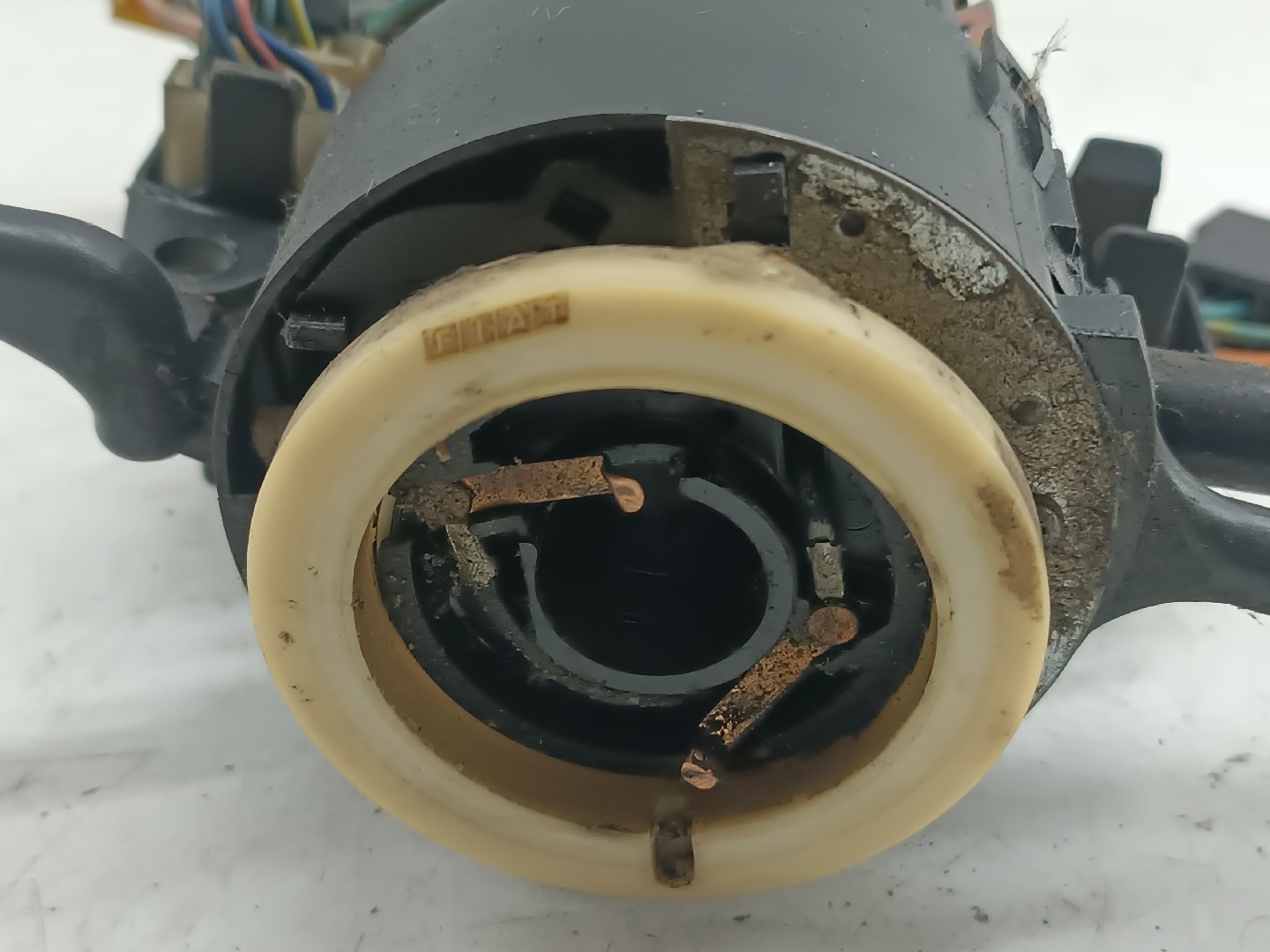 Comutador de Luzes /Piscas /Limpa Para-Brisas FIAT UNO (146_) | 83 - 06 Imagem-3