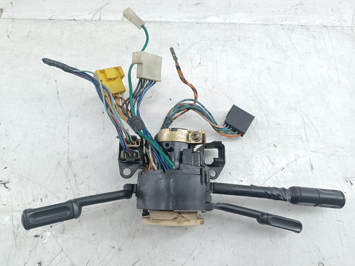 Comutador de Luzes /Piscas /Limpa Para-Brisas FIAT UNO (146_) | 83 - 06