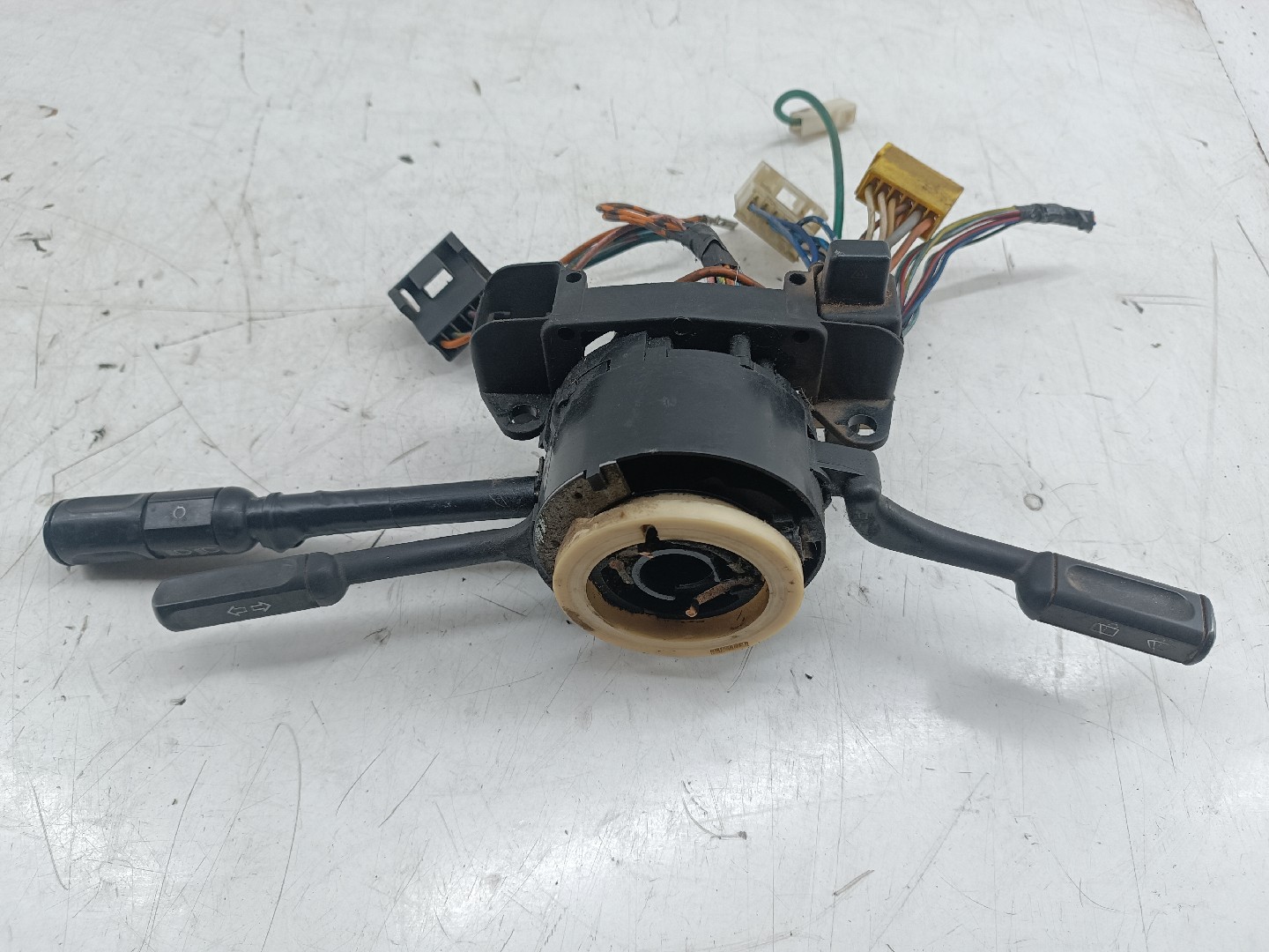 Comutador de Luzes /Piscas /Limpa Para-Brisas FIAT UNO (146_) | 83 - 06 Imagem-6