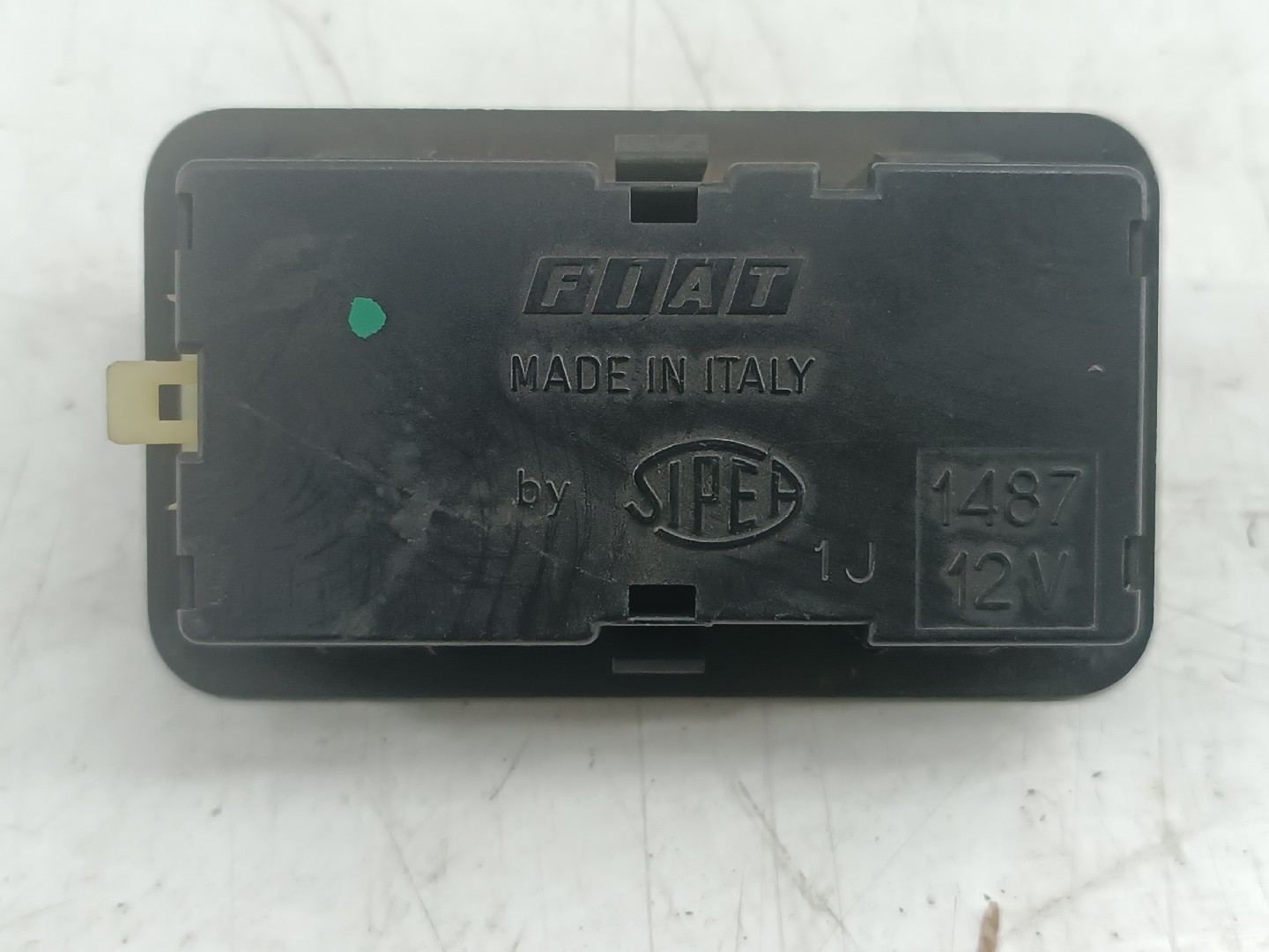 Módulo de Fecho Central FIAT UNO (146_) | 83 - 06