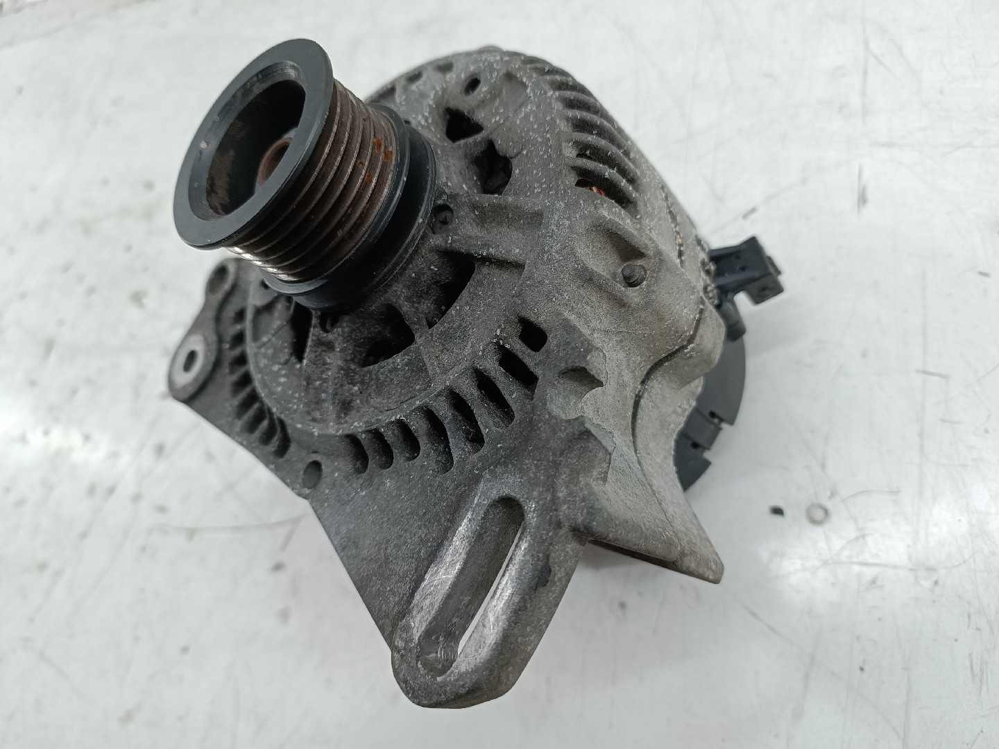 Alternador VOLKSWAGEN POLO (6N1) | 94 - 99 Imagem-4
