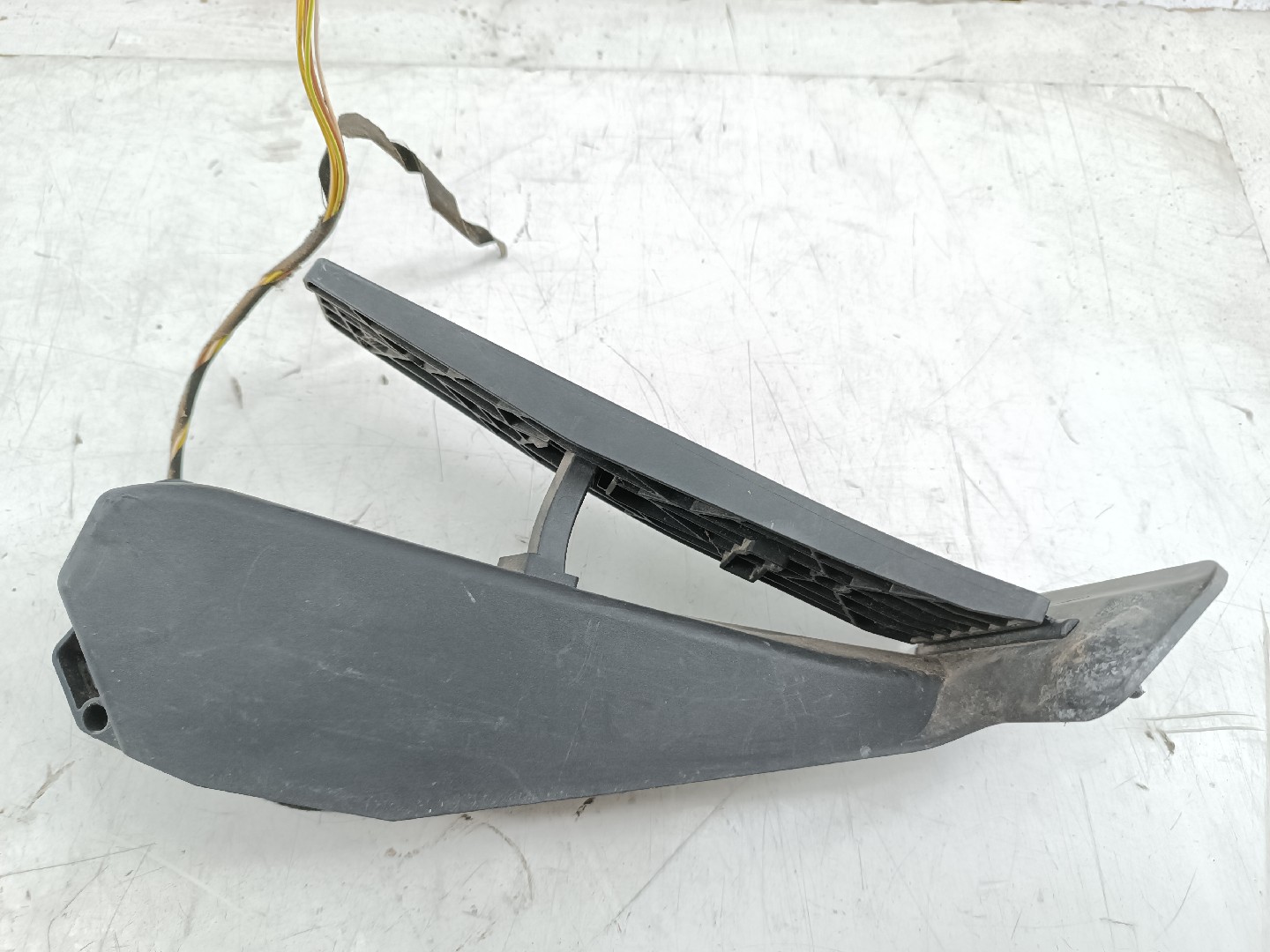 Pedal acelerador BMW 1 (E87) | 03 - 13