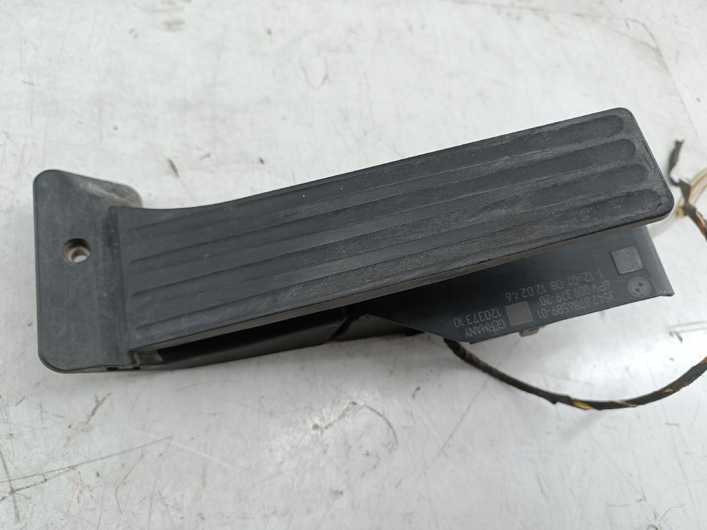 Pedal acelerador BMW 1 (E87) | 03 - 13 Imagem-1