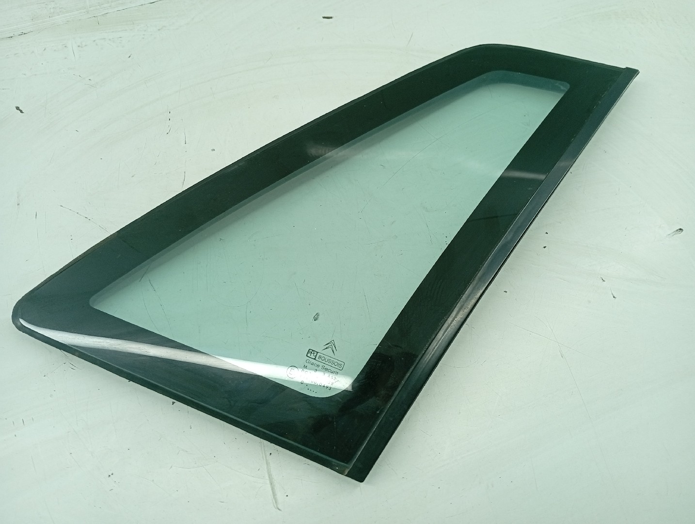 Vidro Painel Tras Direito CITROEN AX (ZA-_) | 86 - 98 Imagem-4